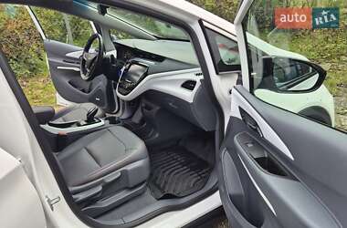 Хетчбек Chevrolet Bolt EV 2020 в 