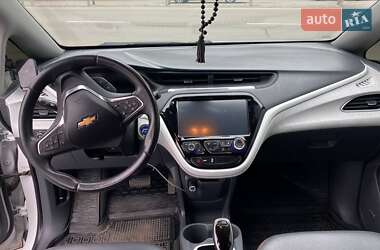 Хэтчбек Chevrolet Bolt EV 2020 в 