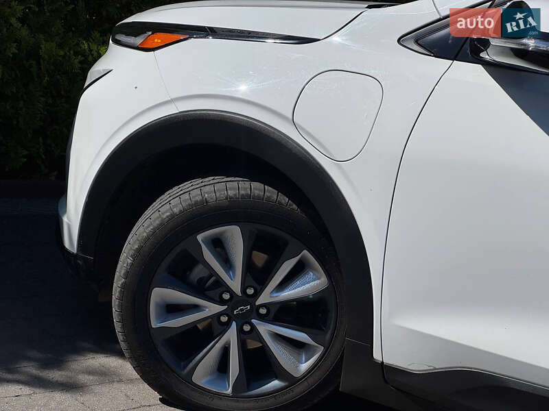 Хэтчбек Chevrolet Bolt EV 2022 в Стрые