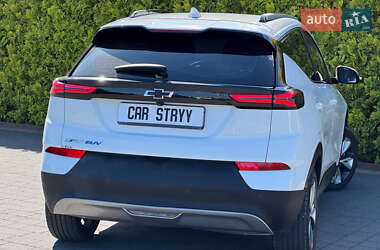 Хэтчбек Chevrolet Bolt EV 2022 в 