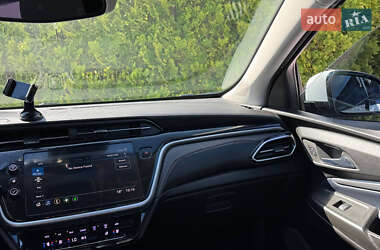 Хэтчбек Chevrolet Bolt EV 2022 в 