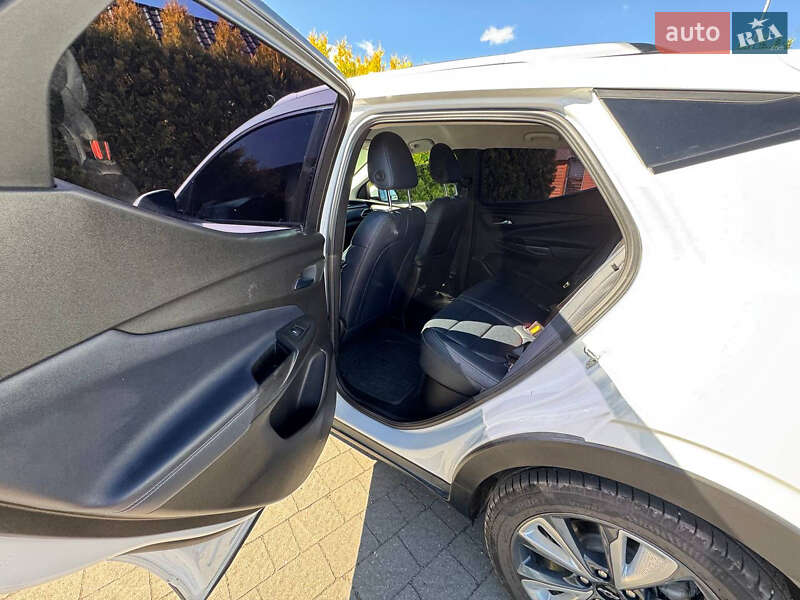 Хэтчбек Chevrolet Bolt EV 2022 в Стрые