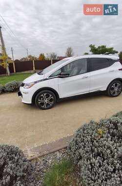 Хэтчбек Chevrolet Bolt EV 2017 в 