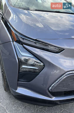Хетчбек Chevrolet Bolt EV 2023 в  фото 3 Хетчбек Chevrolet Bolt EV 2023 в
