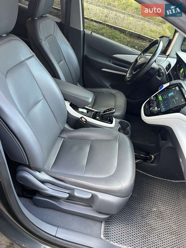 Хетчбек Chevrolet Bolt EV 2017 в Яворові фото 23 Хетчбек Chevrolet Bolt EV 2017 в Яворові