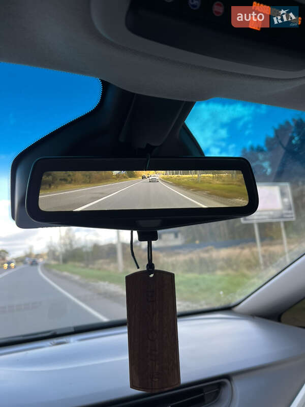 Хетчбек Chevrolet Bolt EV 2017 в Яворові фото 27 Хетчбек Chevrolet Bolt EV 2017 в Яворові