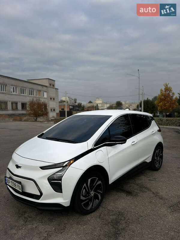 Хэтчбек Chevrolet Bolt EV 2023 в Запорожье фото 7 Хэтчбек Chevrolet Bolt EV 2023 в Запорожье