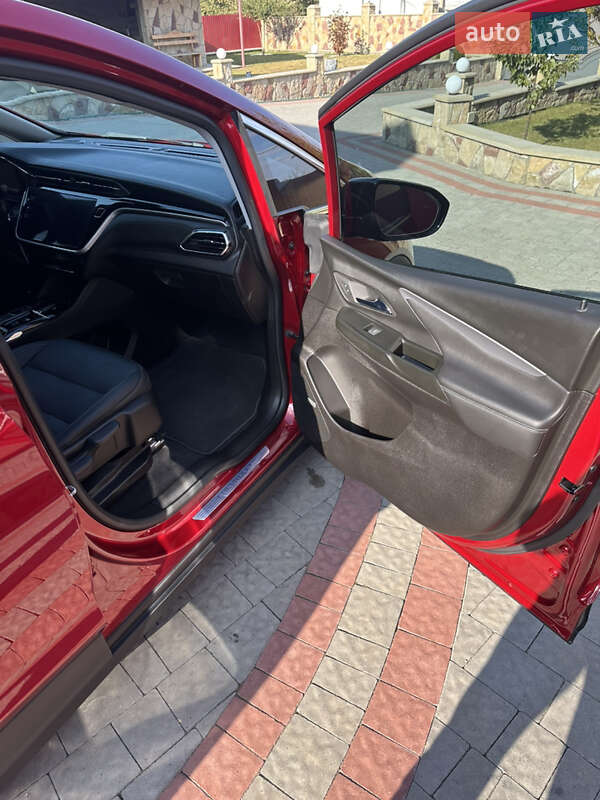 Хэтчбек Chevrolet Bolt EV 2022 в Тернополе