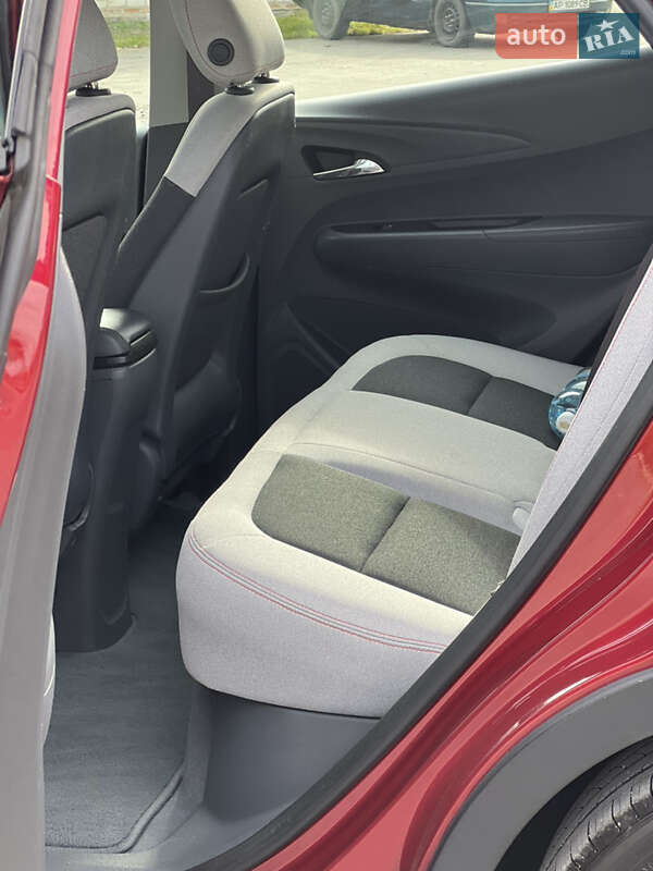 Хэтчбек Chevrolet Bolt EV 2017 в Запорожье фото 9 Хэтчбек Chevrolet Bolt EV 2017 в Запорожье