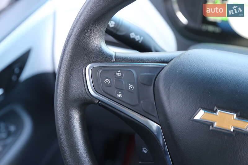 Хэтчбек Chevrolet Bolt EV 2018 в Киеве