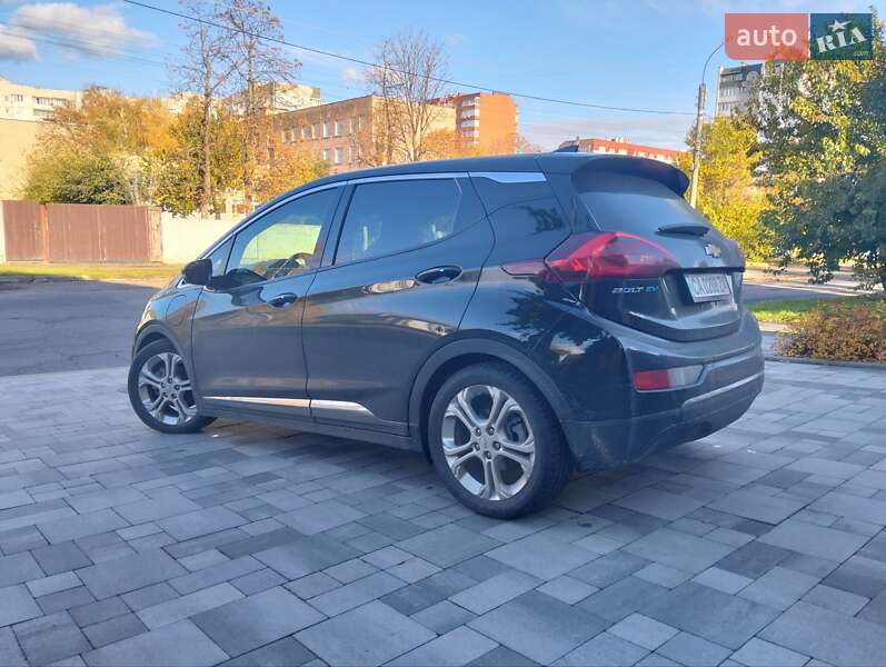 Хетчбек Chevrolet Bolt EV 2017 в Черкасах