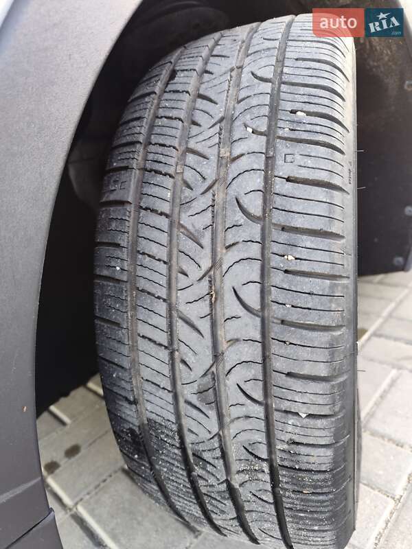 Хетчбек Chevrolet Bolt EV 2017 в Черкасах фото 24 Хетчбек Chevrolet Bolt EV 2017 в Черкасах