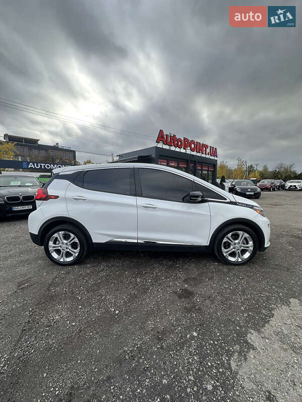 Хетчбек Chevrolet Bolt EV 2018 в Білогородці фото 5 Хетчбек Chevrolet Bolt EV 2018 в Білогородці