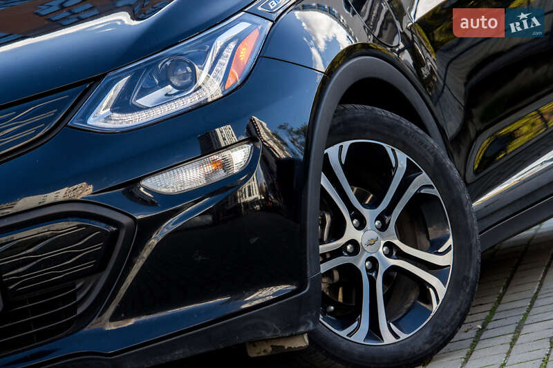 Хэтчбек Chevrolet Bolt EV 2020 в Львове