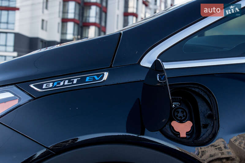 Хэтчбек Chevrolet Bolt EV 2020 в Львове