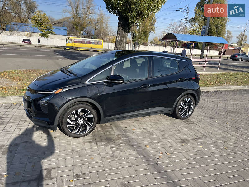 Хэтчбек Chevrolet Bolt EV 2022 в Киеве фото 4 Хэтчбек Chevrolet Bolt EV 2022 в Киеве
