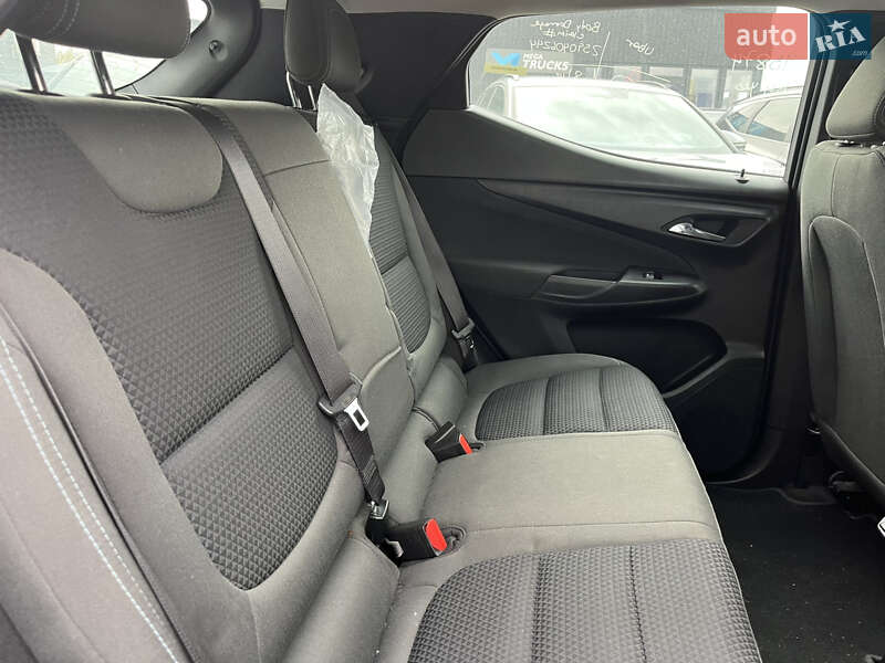 Хэтчбек Chevrolet Bolt EV 2023 в Львове