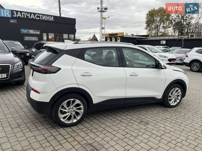 Хэтчбек Chevrolet Bolt EV 2023 в Львове