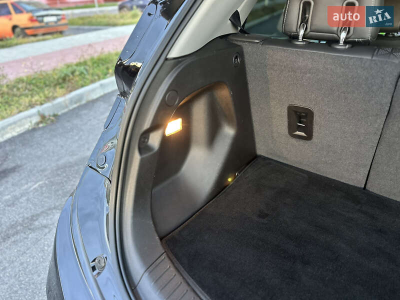 Хэтчбек Chevrolet Bolt EV 2023 в Виннице фото 44 Хэтчбек Chevrolet Bolt EV 2023 в Виннице