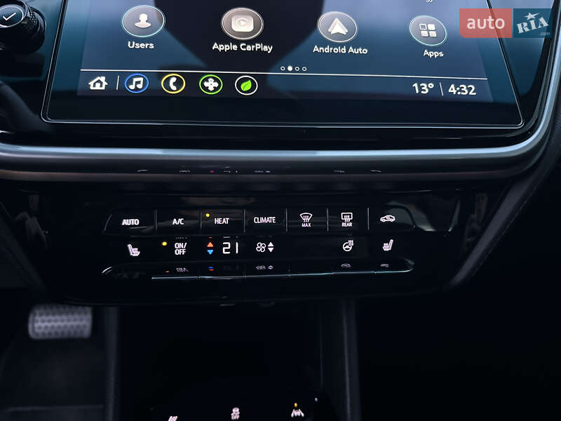 Хэтчбек Chevrolet Bolt EV 2023 в Виннице фото 60 Хэтчбек Chevrolet Bolt EV 2023 в Виннице