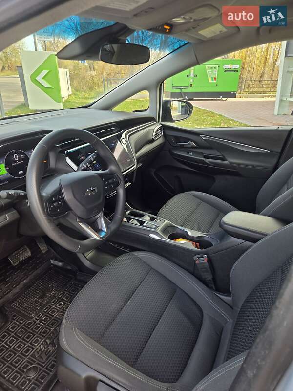 Хэтчбек Chevrolet Bolt EV 2023 в Виннице фото 24 Хэтчбек Chevrolet Bolt EV 2023 в Виннице