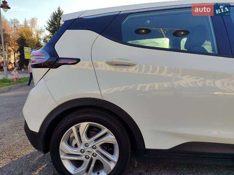 Хэтчбек Chevrolet Bolt EV 2023 в Ровно фото 4 Хэтчбек Chevrolet Bolt EV 2023 в Ровно