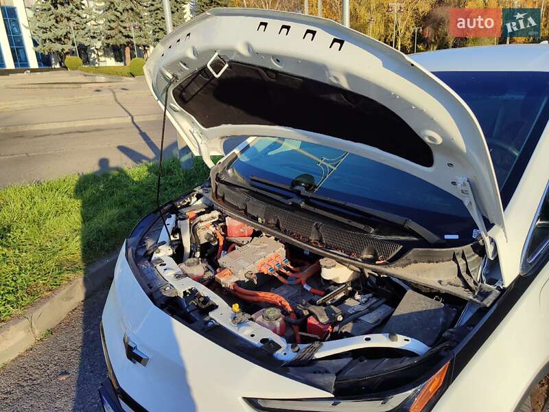 Хэтчбек Chevrolet Bolt EV 2023 в Ровно фото 41 Хэтчбек Chevrolet Bolt EV 2023 в Ровно