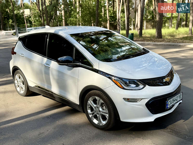 Хэтчбек Chevrolet Bolt EV 2021 в Черкассах фото 31 Хэтчбек Chevrolet Bolt EV 2021 в Черкассах