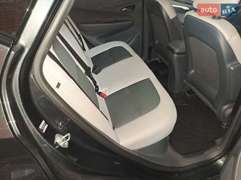 Хэтчбек Chevrolet Bolt EV 2020 в Решетиловке фото 12 Хэтчбек Chevrolet Bolt EV 2020 в Решетиловке