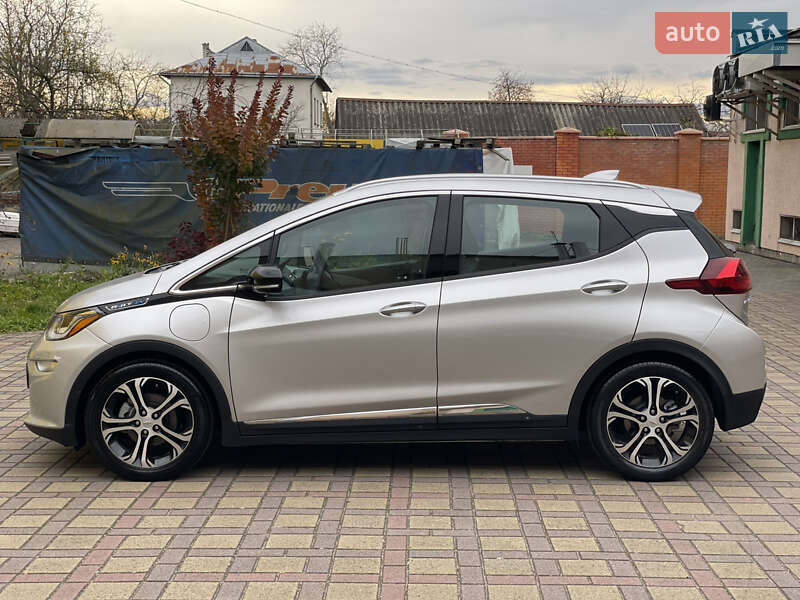 Хетчбек Chevrolet Bolt EV 2020 в Стрию
