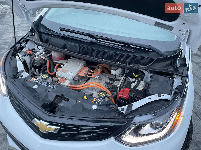 Хэтчбек Chevrolet Bolt EV 2021 в Львове фото 34 Хэтчбек Chevrolet Bolt EV 2021 в Львове