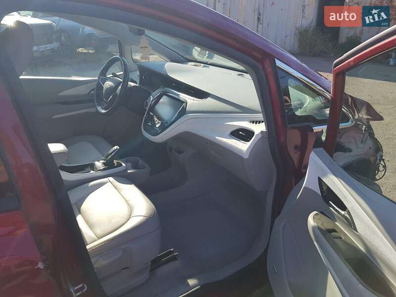 Хэтчбек Chevrolet Bolt EV 2018 в Виннице