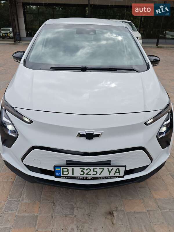 Хэтчбек Chevrolet Bolt EV 2023 в Полтаве фото 13 Хэтчбек Chevrolet Bolt EV 2023 в Полтаве