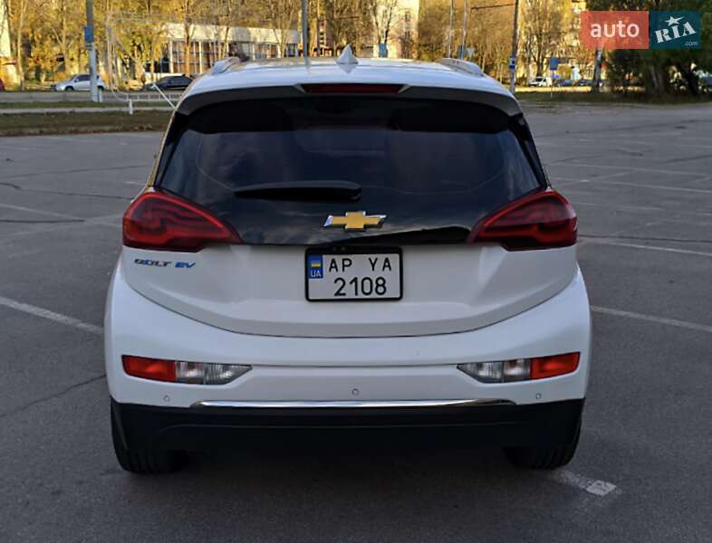 Хэтчбек Chevrolet Bolt EV 2017 в Запорожье