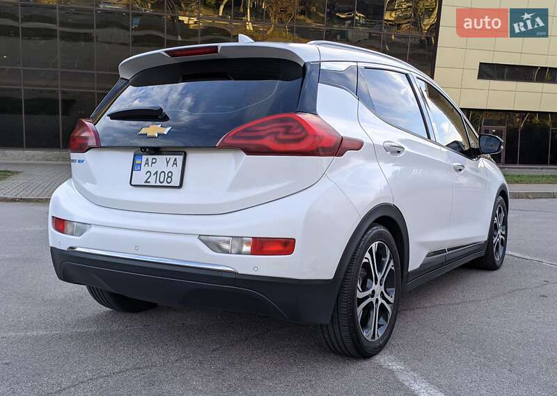 Хэтчбек Chevrolet Bolt EV 2017 в Запорожье