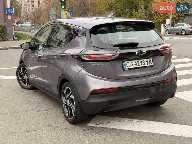 Хэтчбек Chevrolet Bolt EV 2023 в Киеве фото 4 Хэтчбек Chevrolet Bolt EV 2023 в Киеве