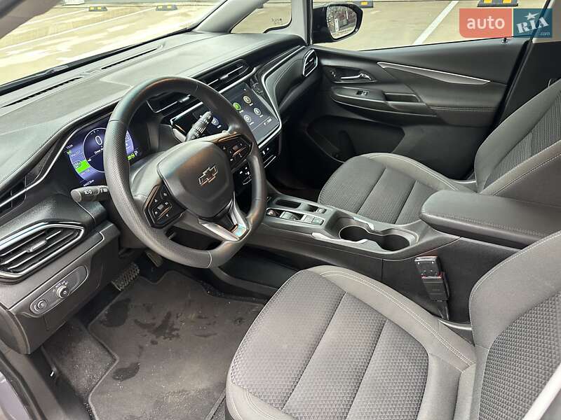 Хэтчбек Chevrolet Bolt EV 2022 в Киеве фото 21 Хэтчбек Chevrolet Bolt EV 2022 в Киеве