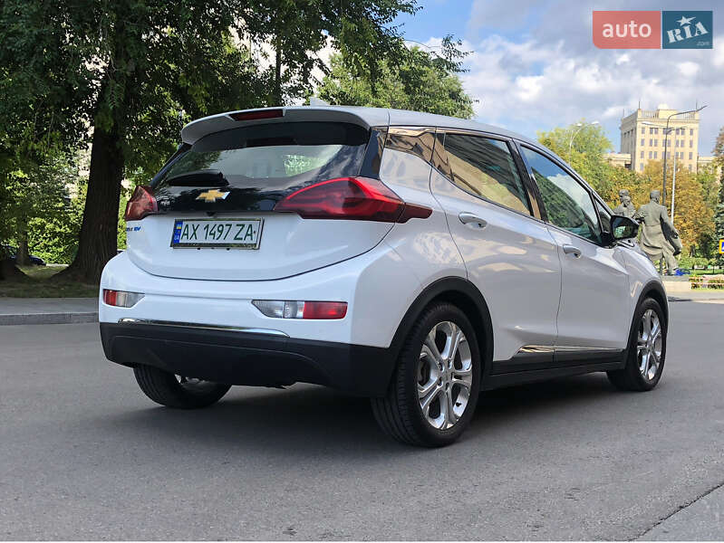 Хетчбек Chevrolet Bolt EV 2017 в Харкові