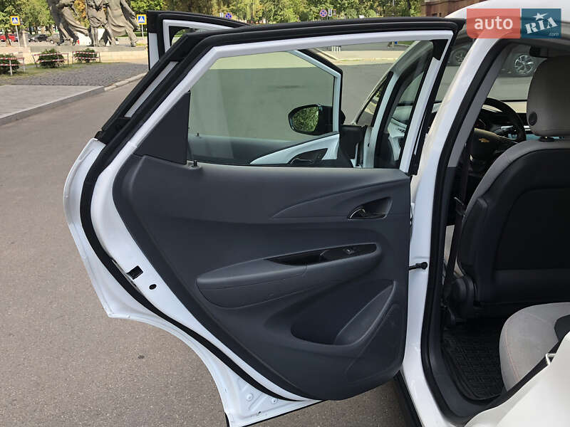 Хетчбек Chevrolet Bolt EV 2017 в Харкові