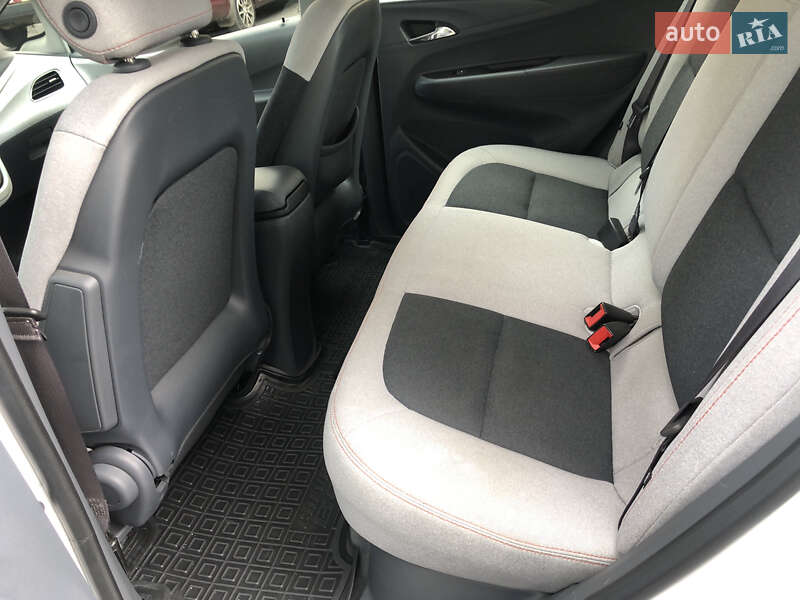 Хетчбек Chevrolet Bolt EV 2017 в Харкові