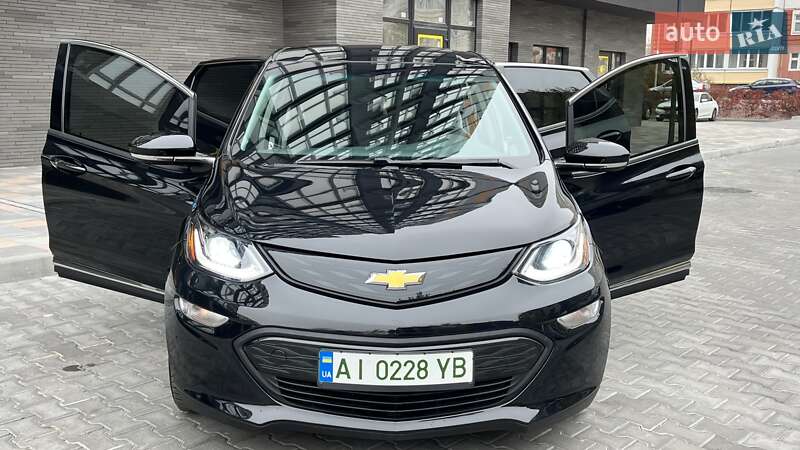 Хетчбек Chevrolet Bolt EV 2018 в Вишневому