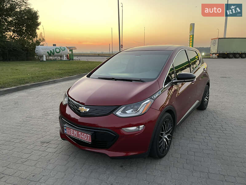 Хетчбек Chevrolet Bolt EV 2020 в Радивиліві