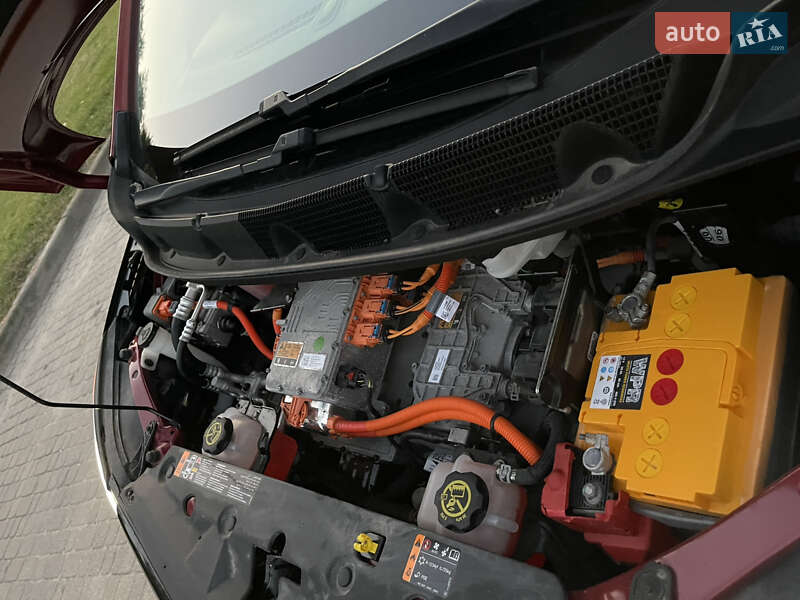 Хетчбек Chevrolet Bolt EV 2020 в Радивиліві