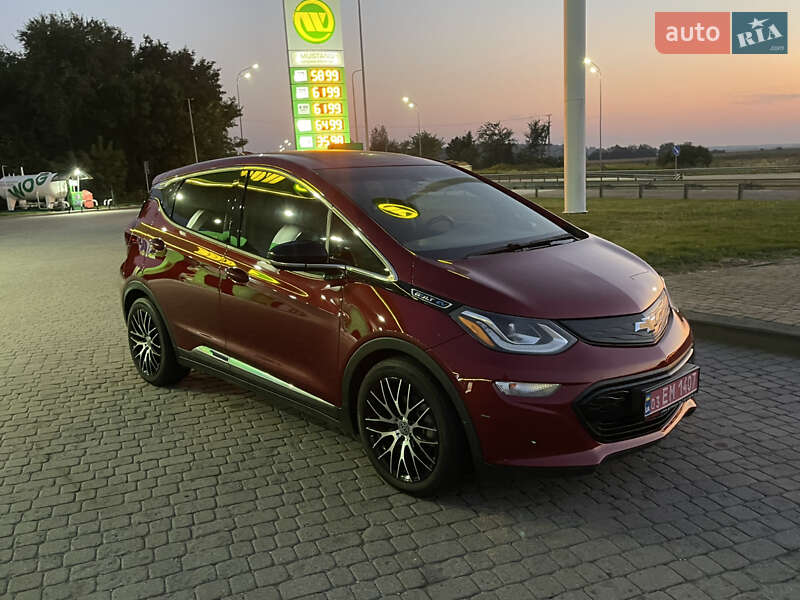 Хетчбек Chevrolet Bolt EV 2020 в Радивиліві