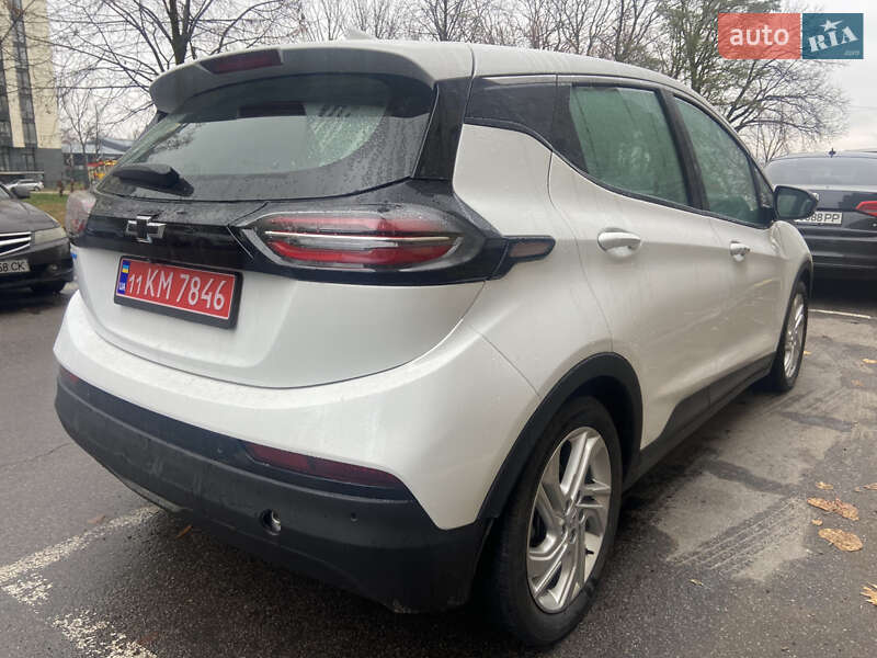Хетчбек Chevrolet Bolt EV 2023 в Києві фото 12 Хетчбек Chevrolet Bolt EV 2023 в Києві