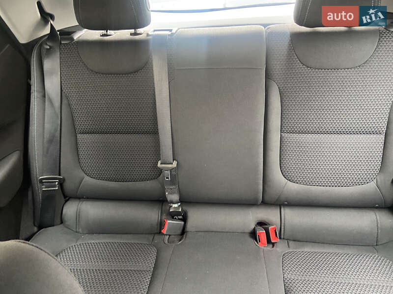 Хетчбек Chevrolet Bolt EV 2023 в Києві фото 23 Хетчбек Chevrolet Bolt EV 2023 в Києві