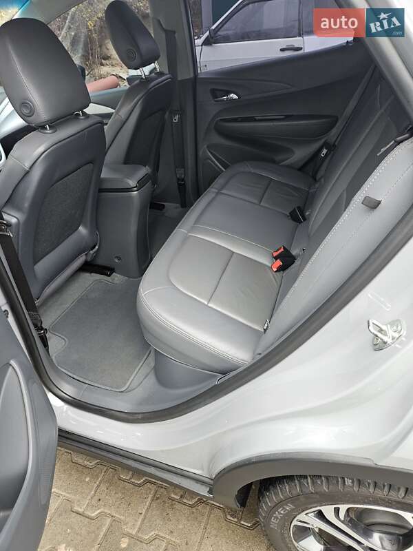 Хетчбек Chevrolet Bolt EV 2021 в Львові