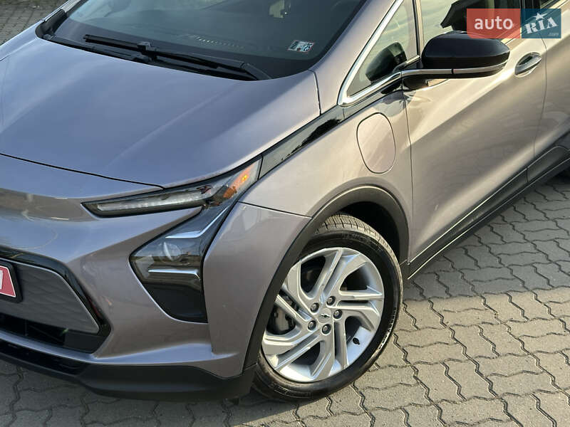 Хэтчбек Chevrolet Bolt EV 2023 в Стрые