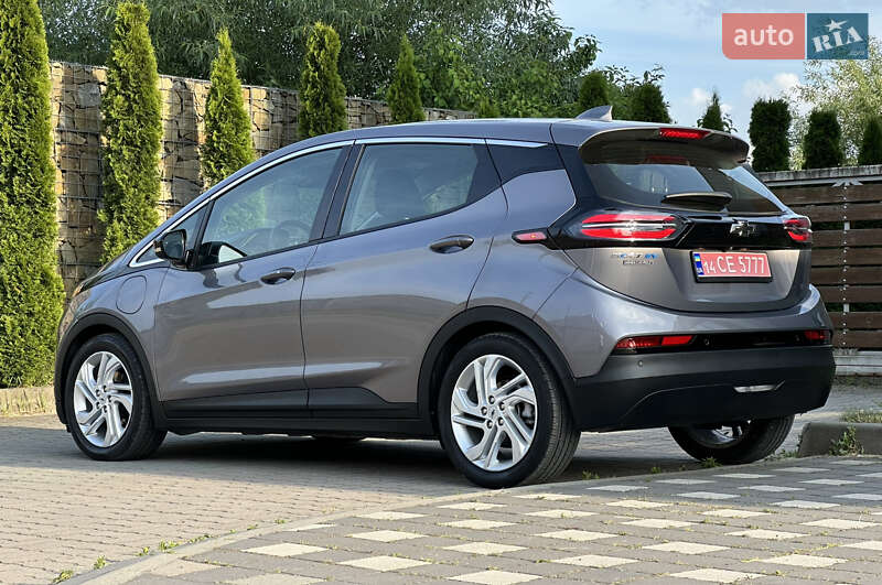 Хэтчбек Chevrolet Bolt EV 2023 в Стрые