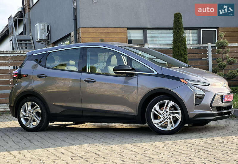 Хэтчбек Chevrolet Bolt EV 2023 в Стрые